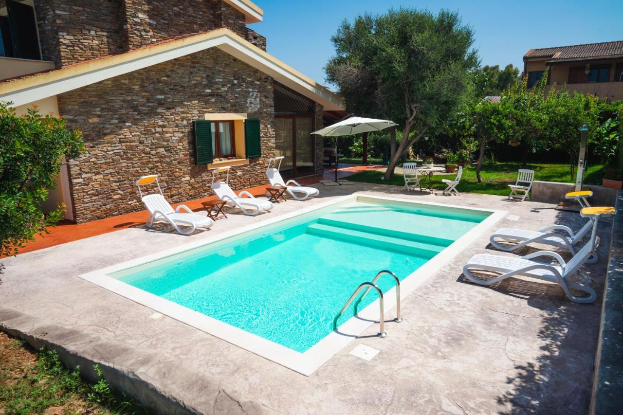 Villa Patrizia 斯廷蒂诺 外观 照片